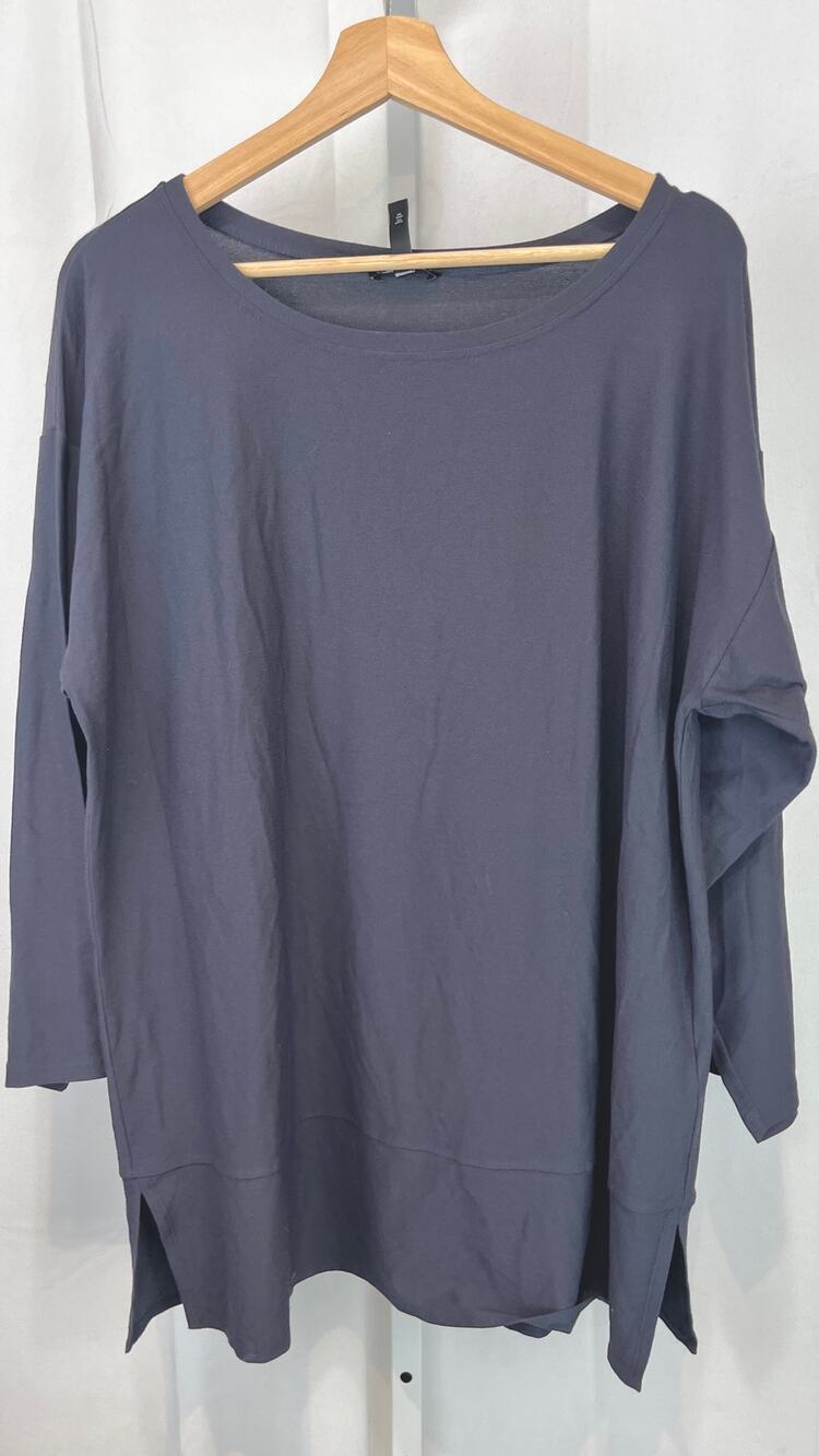 EILEEN FISHER Pullover Tunic Top Lightweight Washable Stretch Crepe Blue Gray M